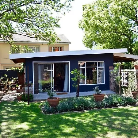 Cozy Garden Cottage With Solar Power Pretoria Exterior photo